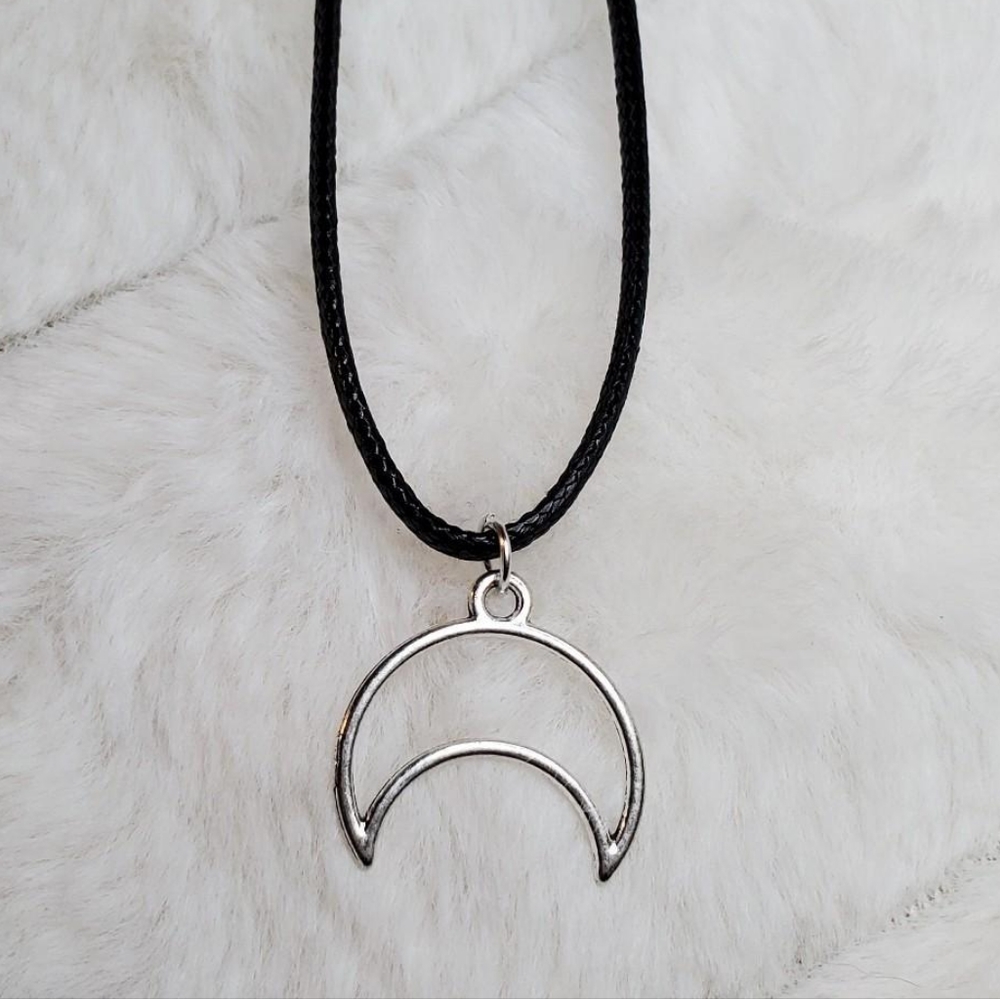 Hollow sideways crescent moon charm necklace
